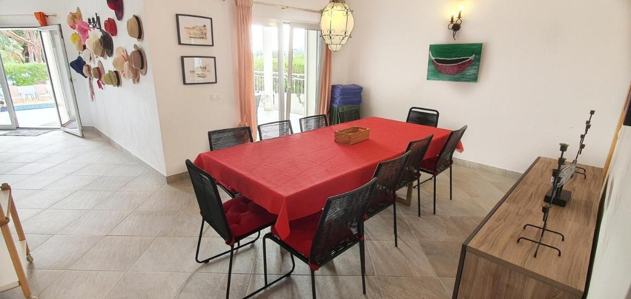 Sunset Villa By Laranjal Rentals أولوز داغوا المظهر الخارجي الصورة